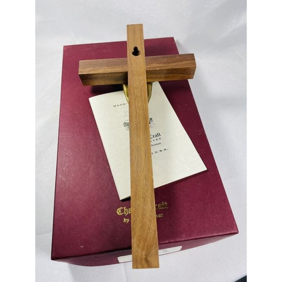 CHAPEL CRAFT by Mark Thomas 10” Walnut Cross Crucifix CC2126-LB-10 Retired Style - Picture 4 of 9